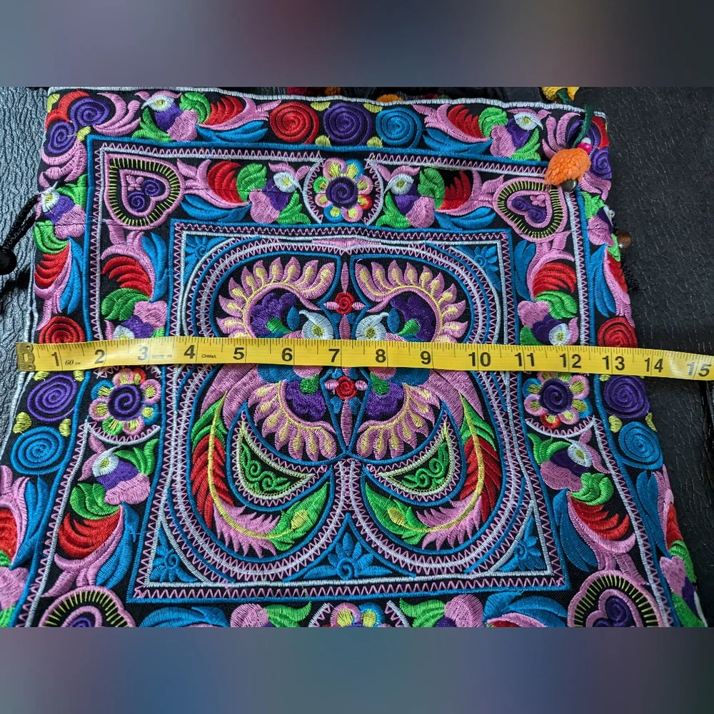 Embroidered Colorful bohemian Tote bag - Picture 4 of 9